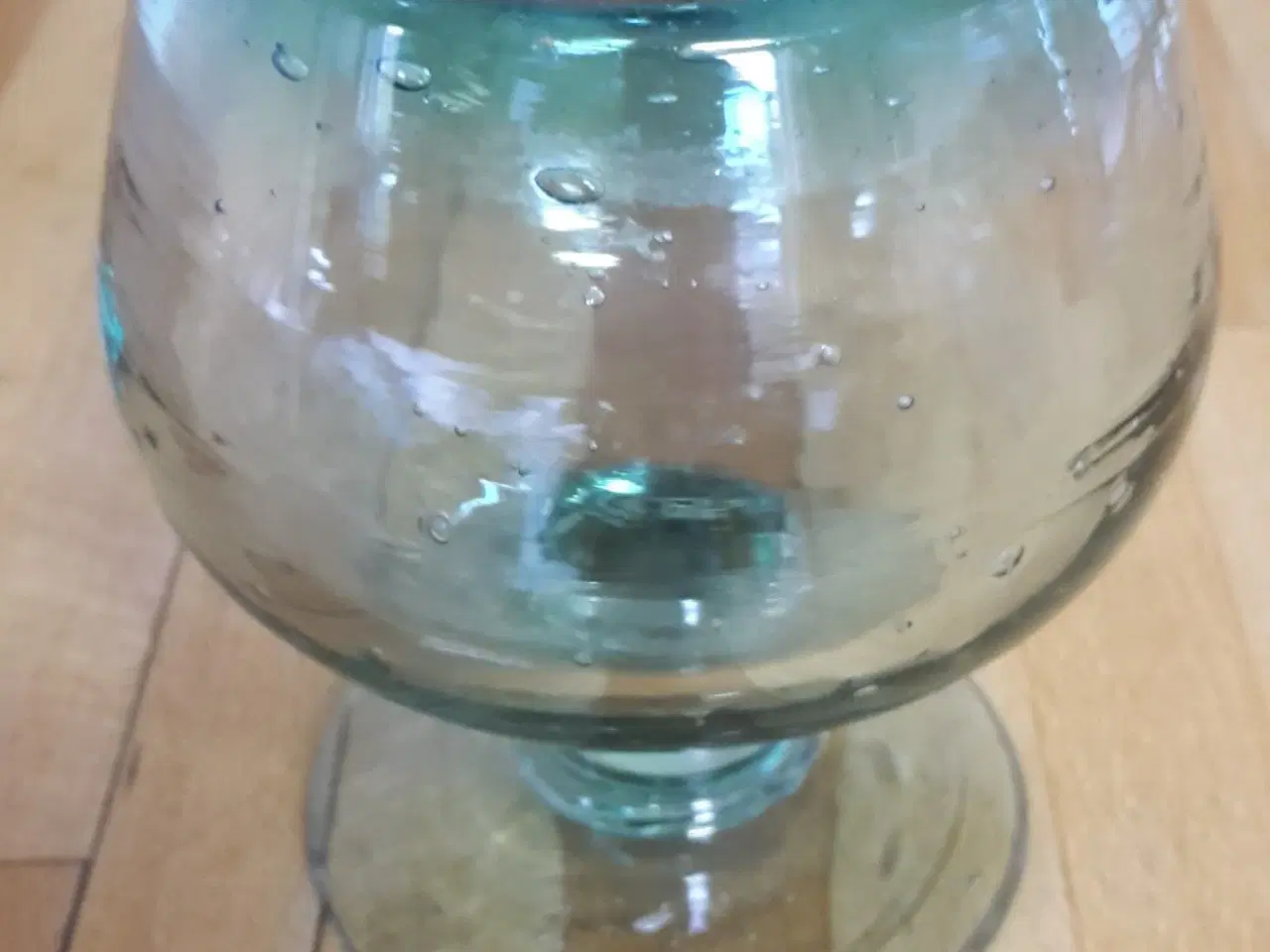 Billede 1 - glas med bobler i