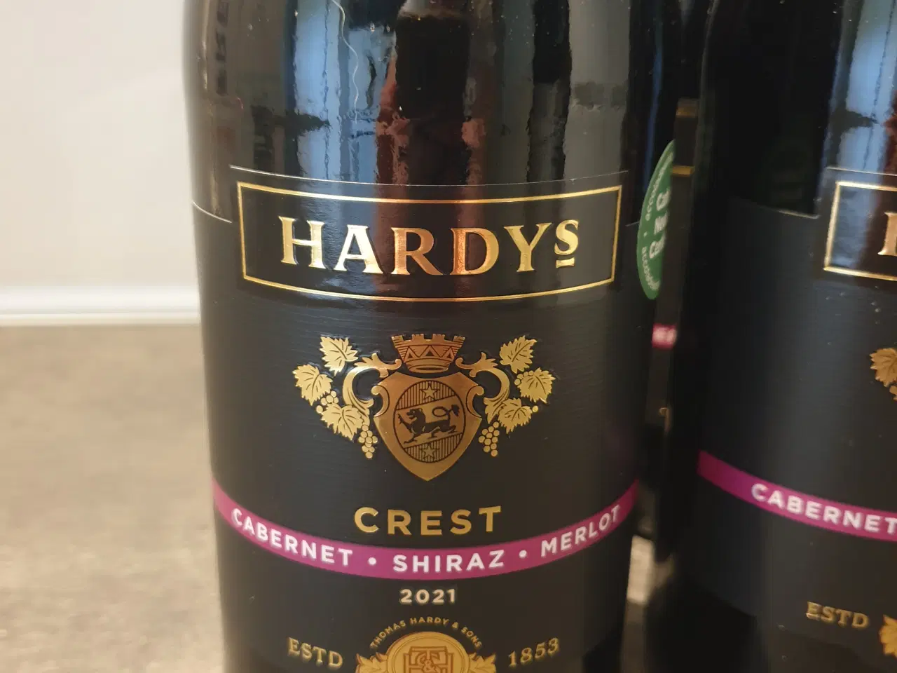 Billede 2 - Hardys Crest rødvin