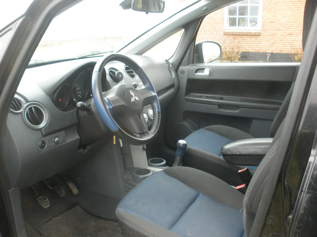 Billede 3 - Mitsubishi Colt 1,3I  5 dørs