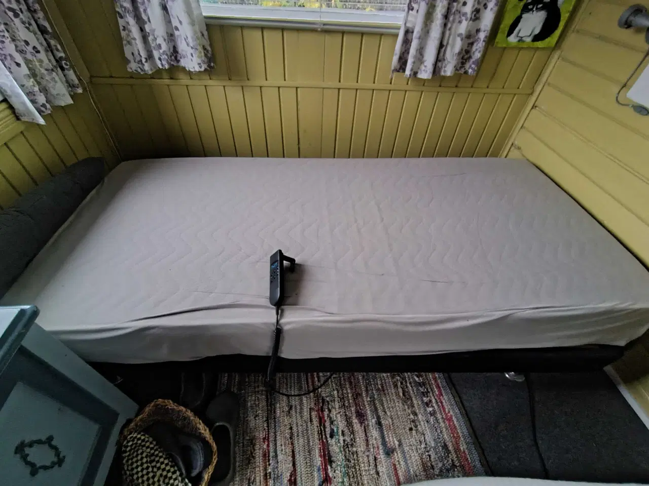 Billede 1 - Elevationsseng 90x200