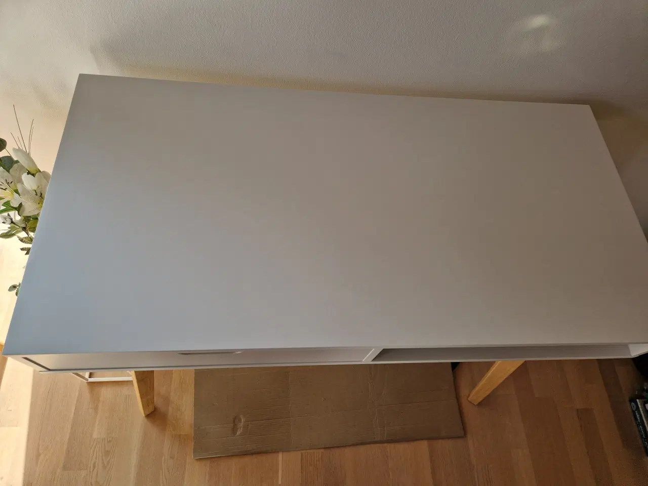 Billede 2 - Skrivebord 