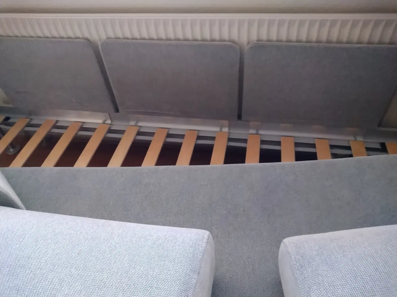 Billede 2 - Lysegrå Sove-sofa