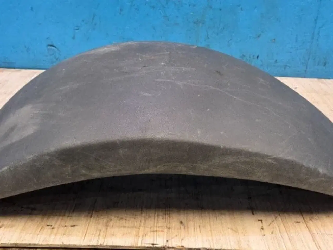 Billede 10 - New Holland LB115 Hjulskærm R. 85806175