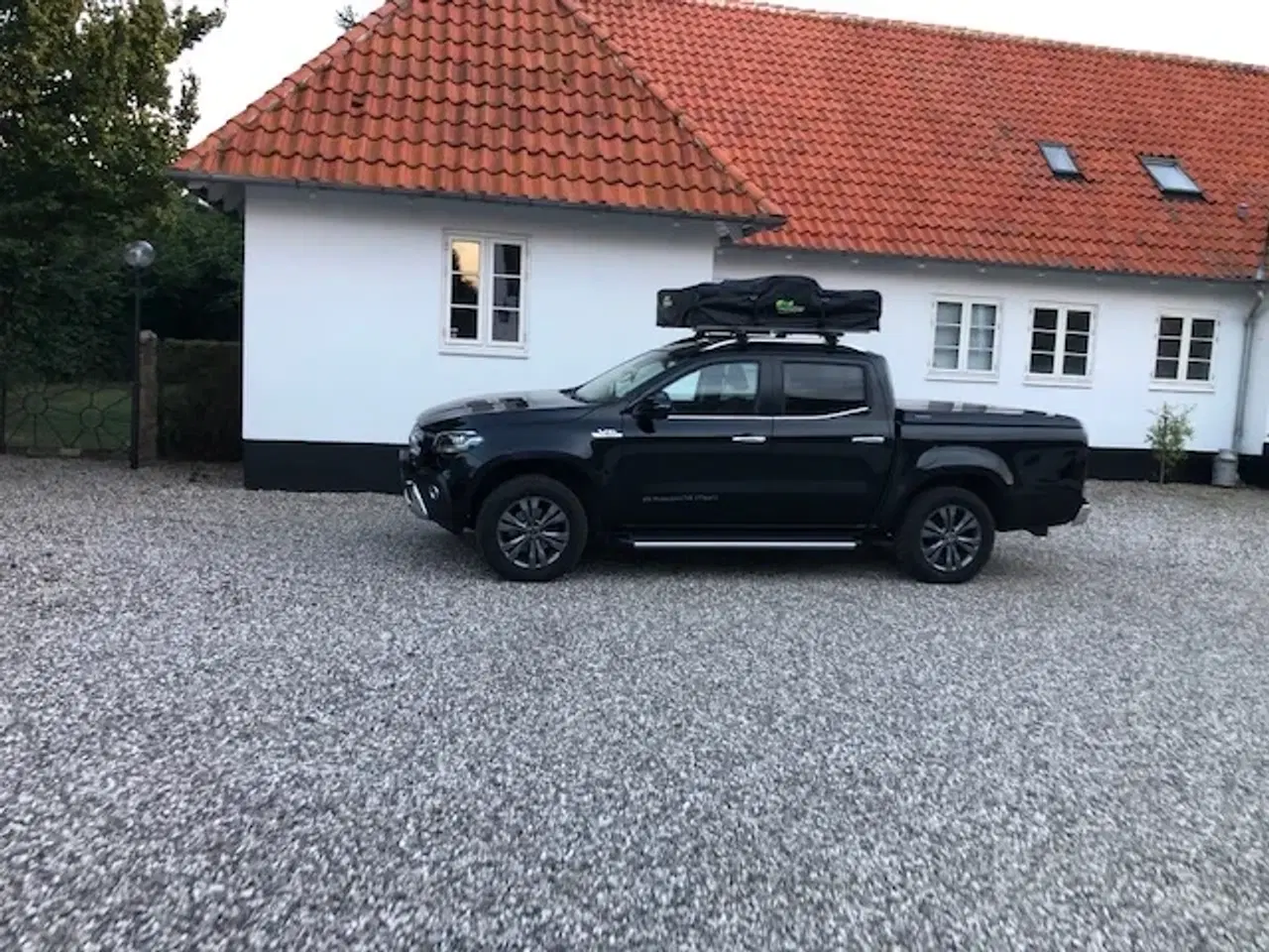 Billede 3 - Tagtelt med Anneks/fortelt, tagbøjler og lofthejs.