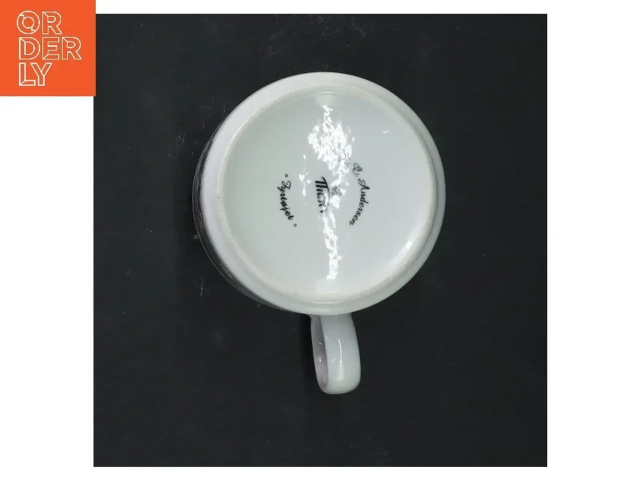 Billede 3 - Porcelænskrus med H.C. Andersen motiv fra Thun (str. 9 cm)