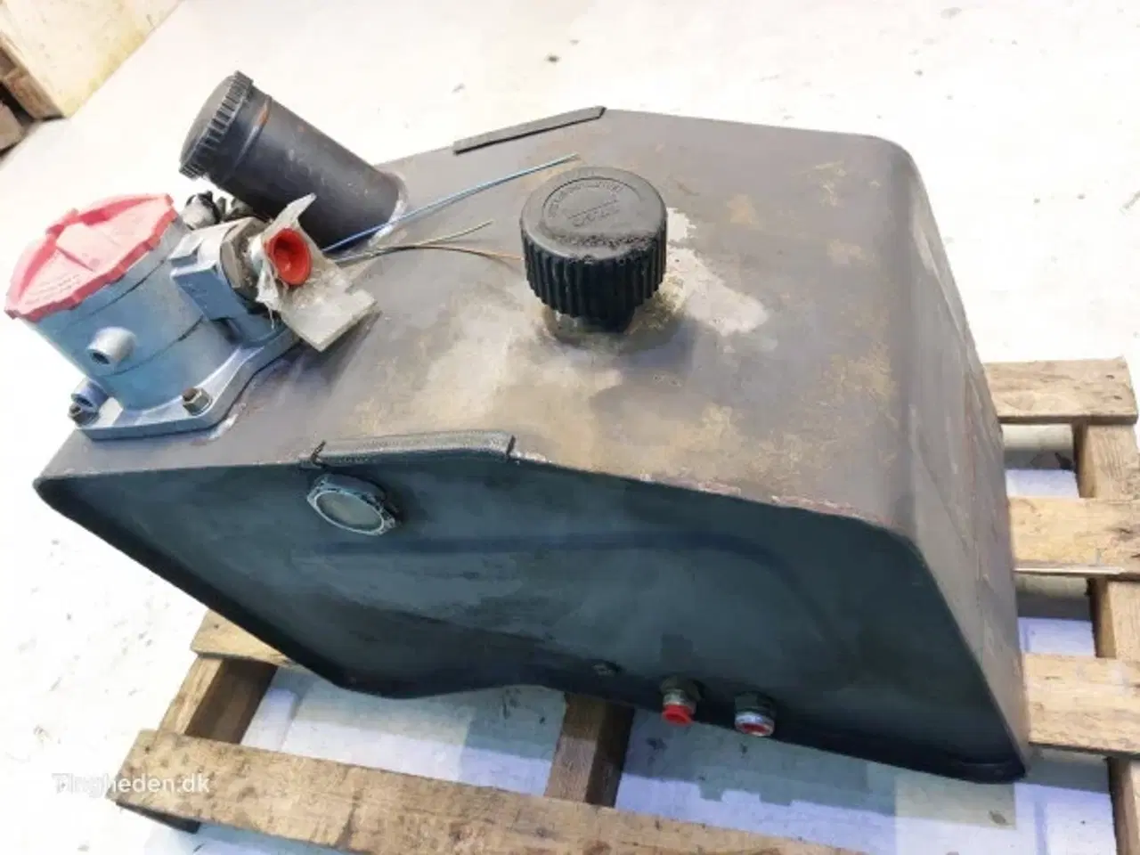 Billede 17 - Kramer 521 Hydrauliktank 1000100807