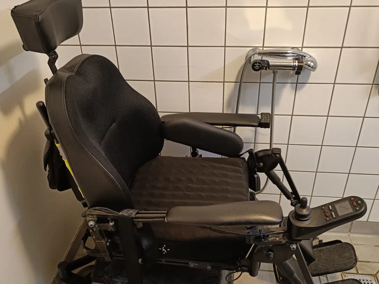 Billede 2 - Roltec Viper El kørestol