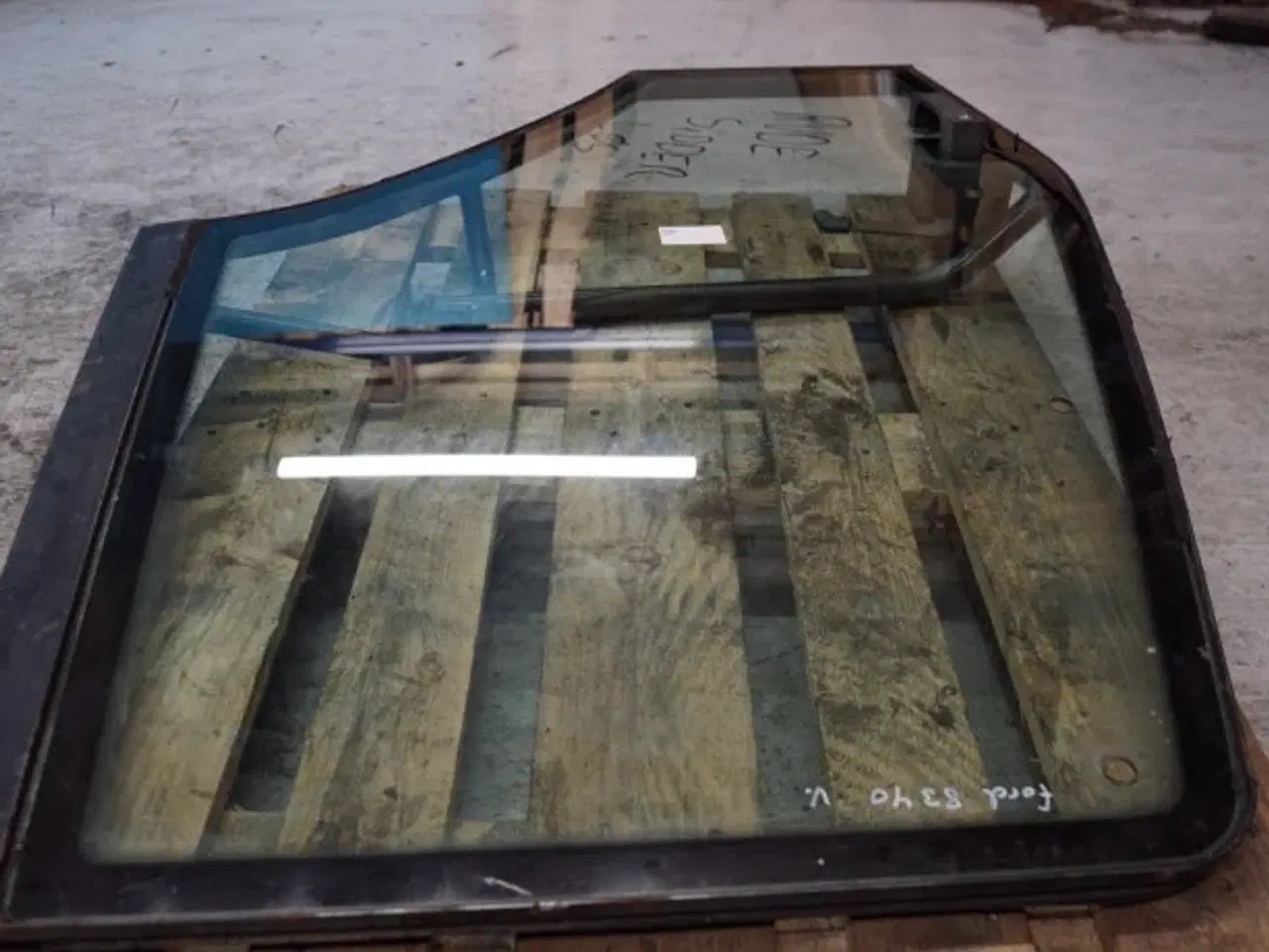 Billede 18 - Ford 8340 Venstre Dør