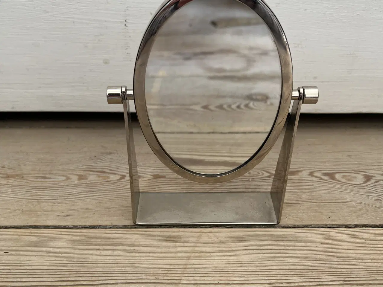 Billede 1 - Lille sølvfarvet bord vippespejl