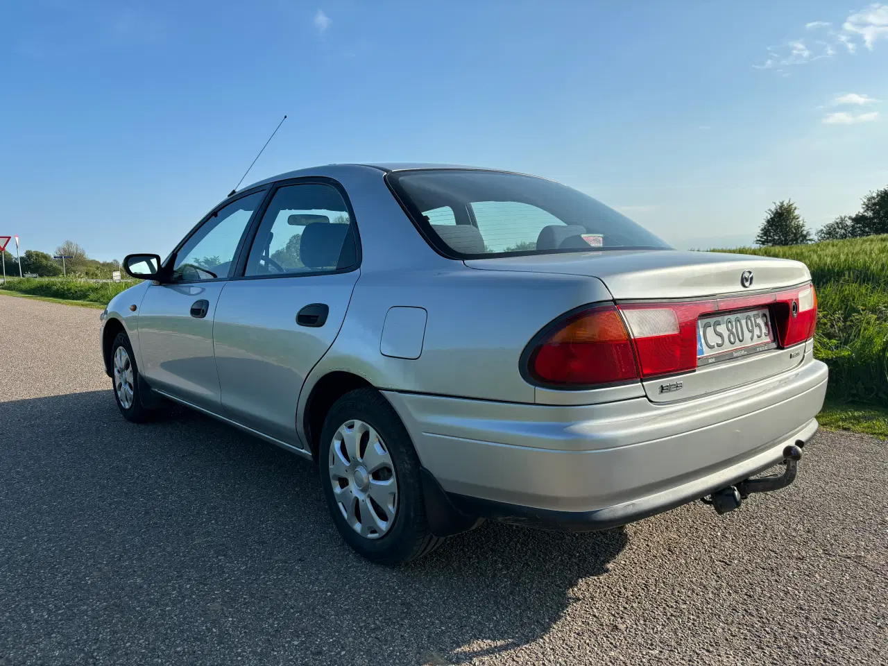Billede 3 - Mazda 323 1.5 1998
