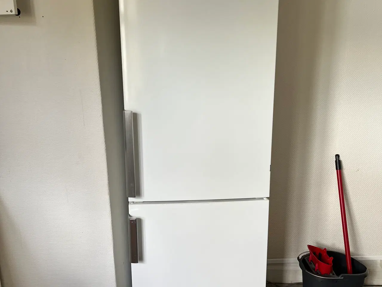 Billede 1 - Køle/fryseskab Wasco BYD