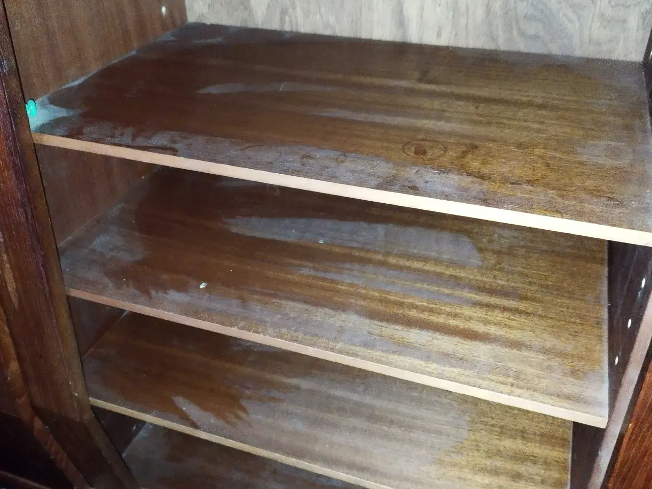 Billede 4 - Dækketøjsskab i teak