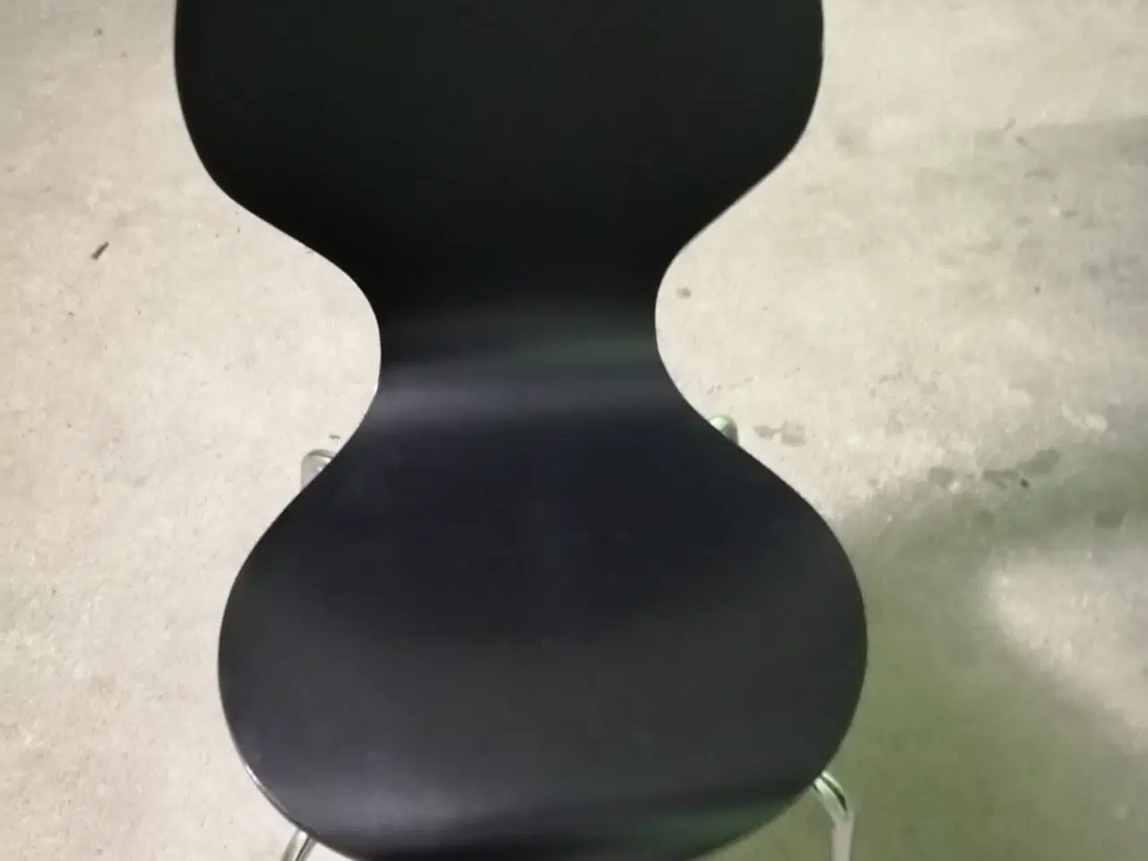 Billede 1 - Stole 7 stk i sort 50 kr. pr stk.  