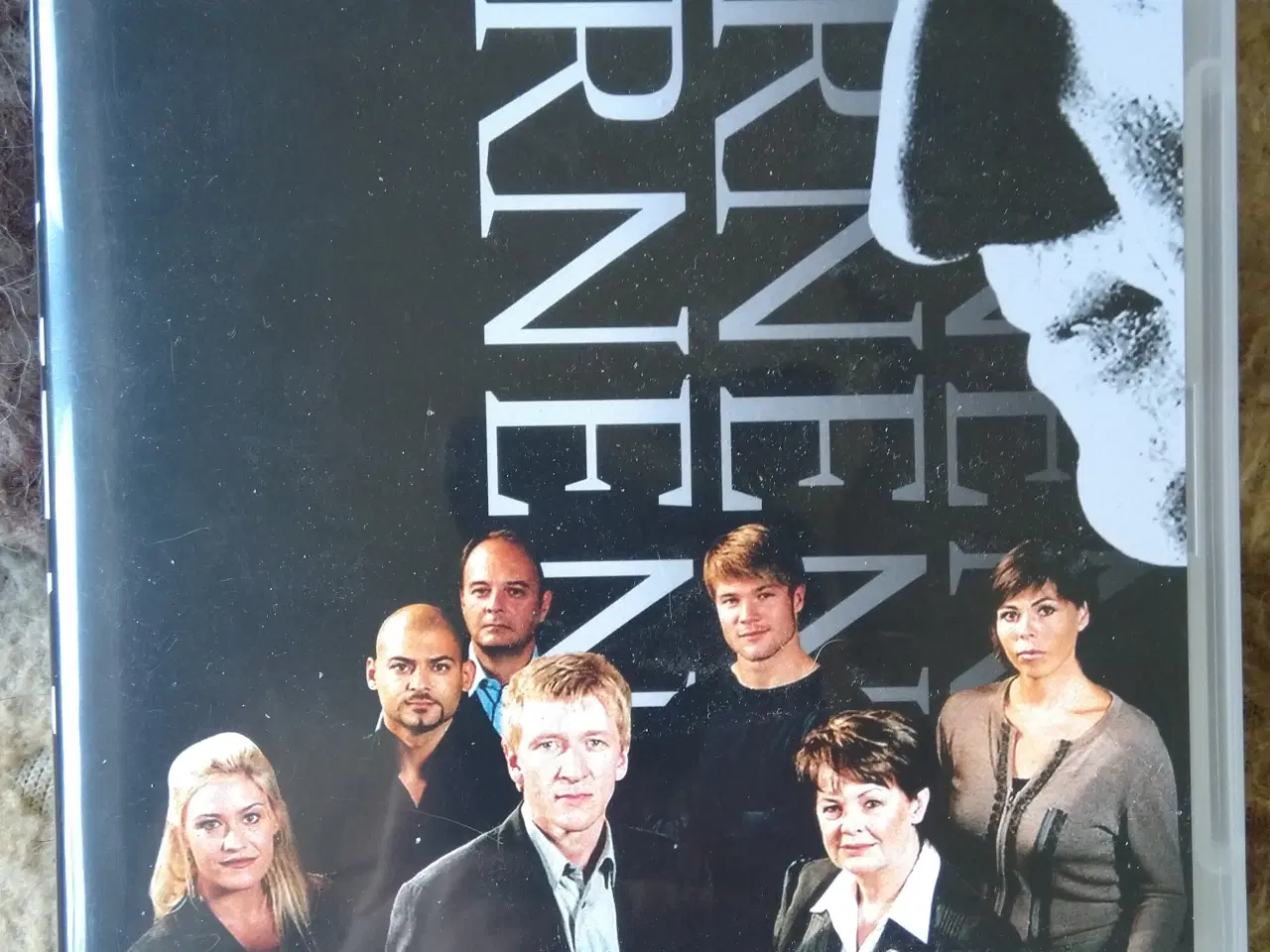 Billede 1 - Ørnen hele serien