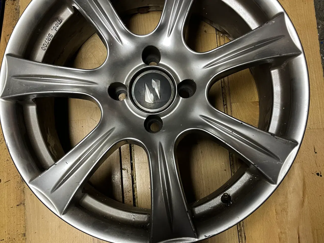 Billede 1 - Sæt alufælg