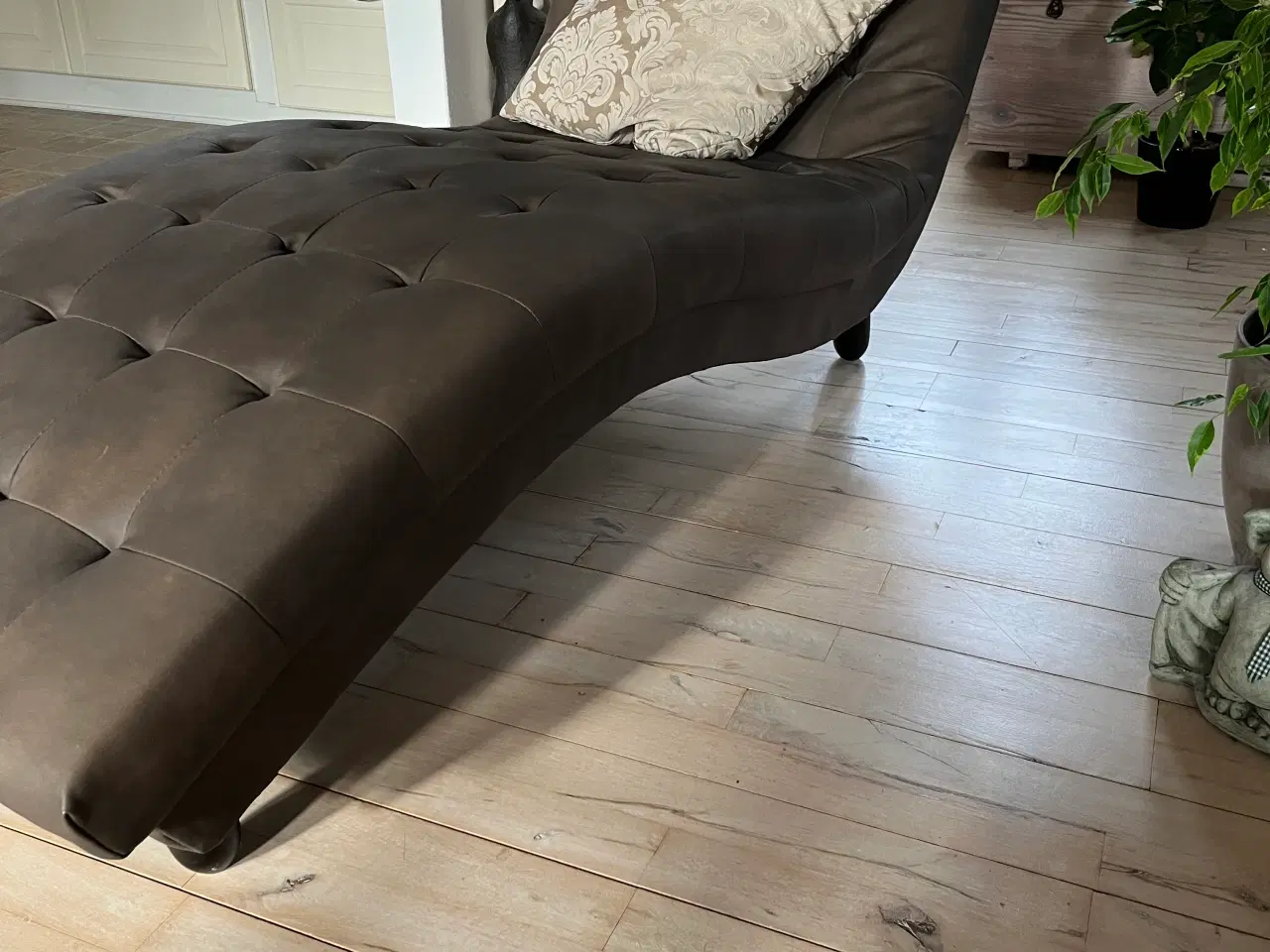 Billede 2 - Chaiselong, Datona i brun