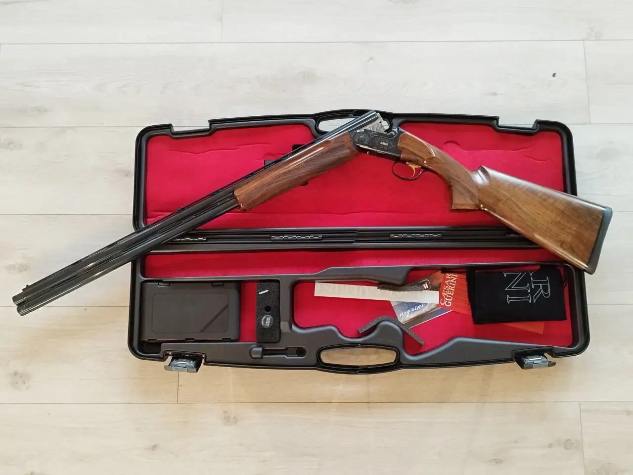 Billede 16 - Cæsar guerini evt bytte