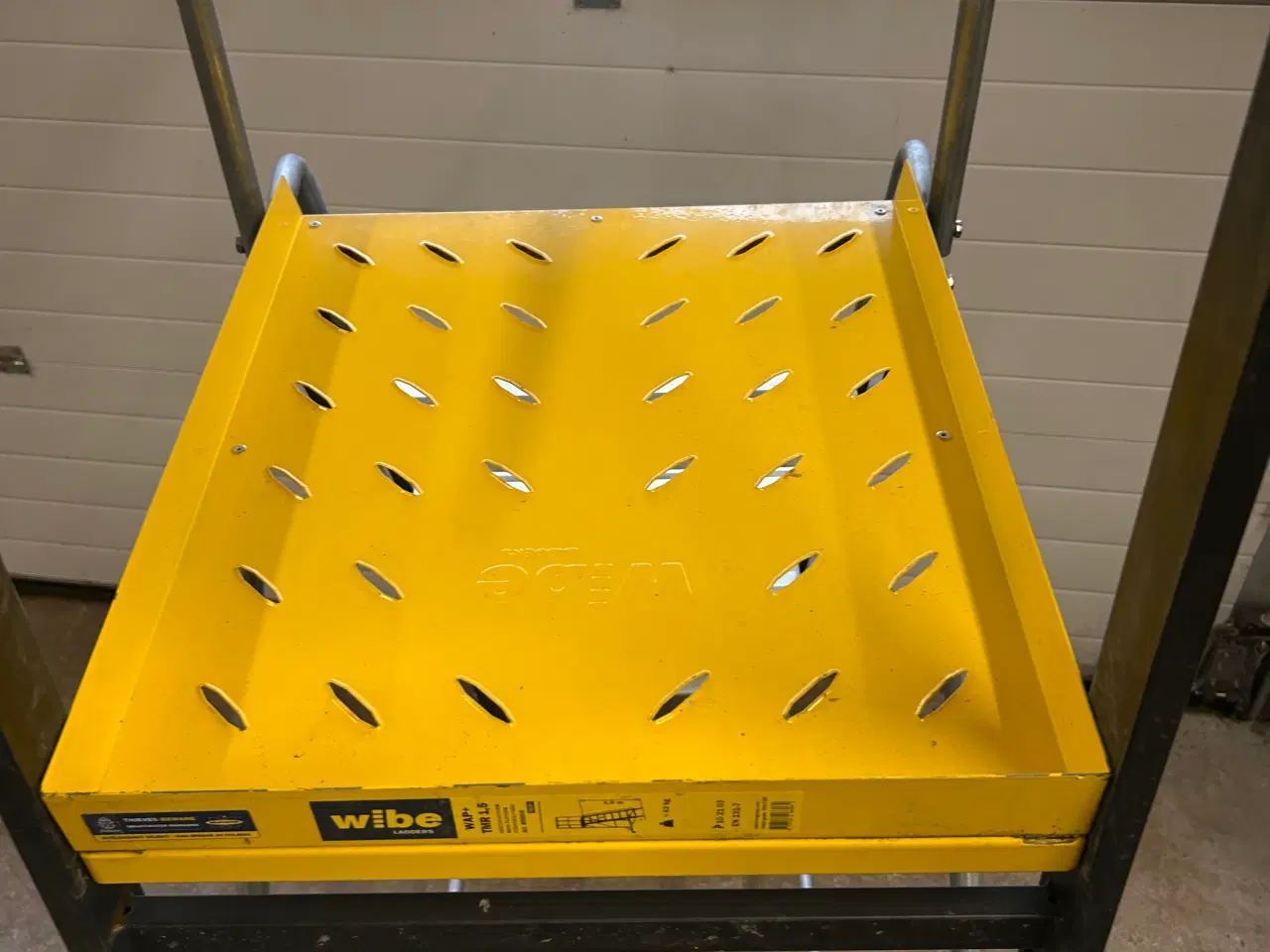 Billede 1 - Arbejdsplatform  ,rulle stillads,stige 