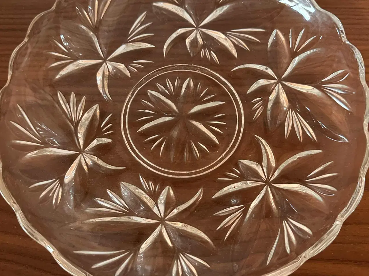 Billede 2 - Vintage glastallerken / serveringsfad – blomster- 