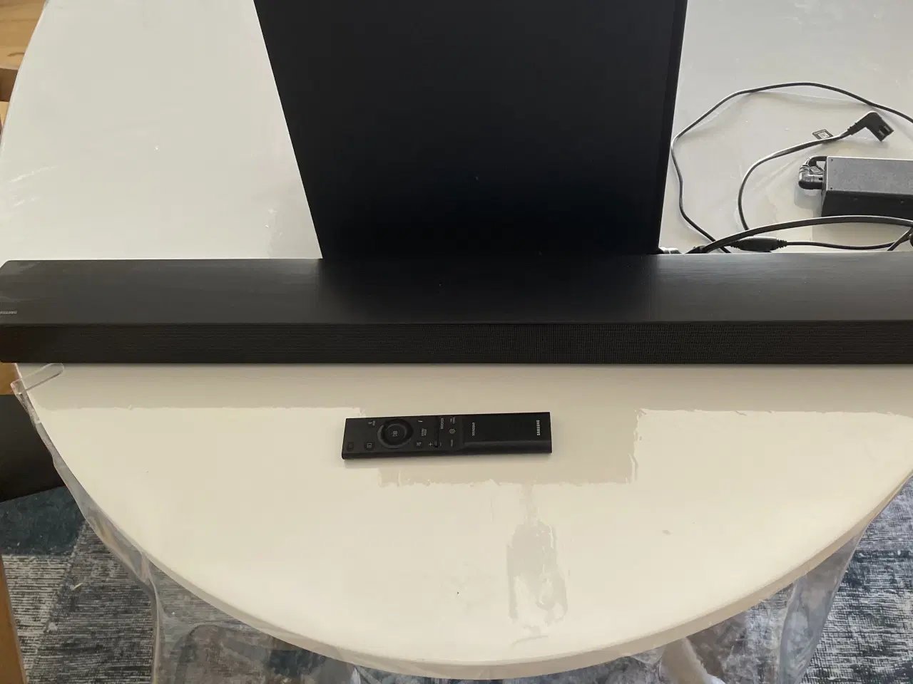 Billede 1 - lækkert soundbar med subwoofer