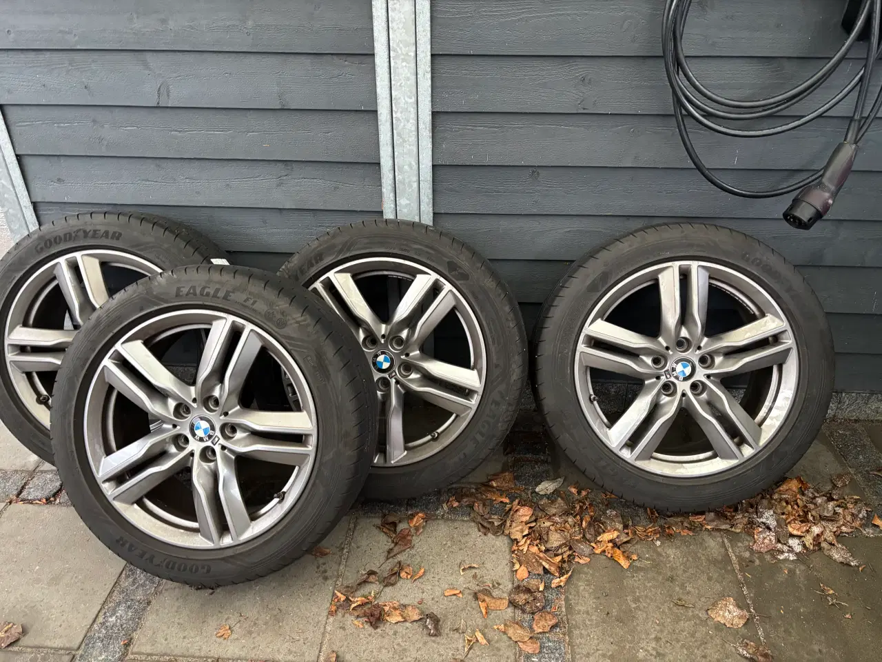 Billede 1 - alufælge med dæk