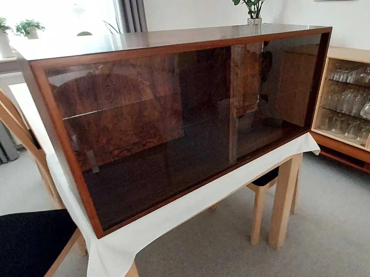 Billede 3 - Poul Cadovius reol, 19 hylder&glasskab