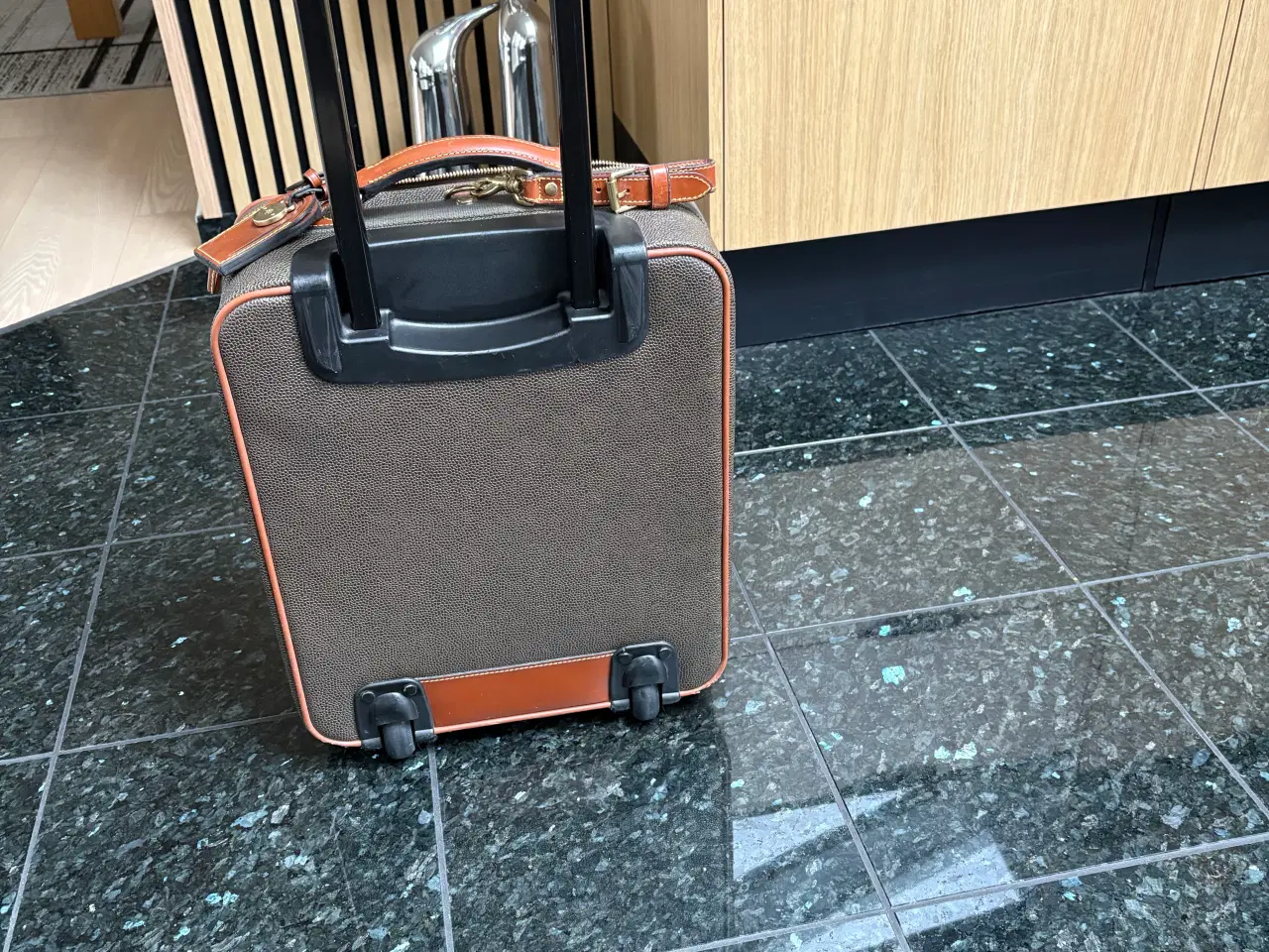 Billede 2 - Mulberry trolley/kabine kuffert.