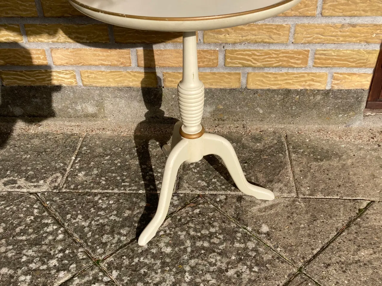 Billede 3 - Rundt pidestal bord