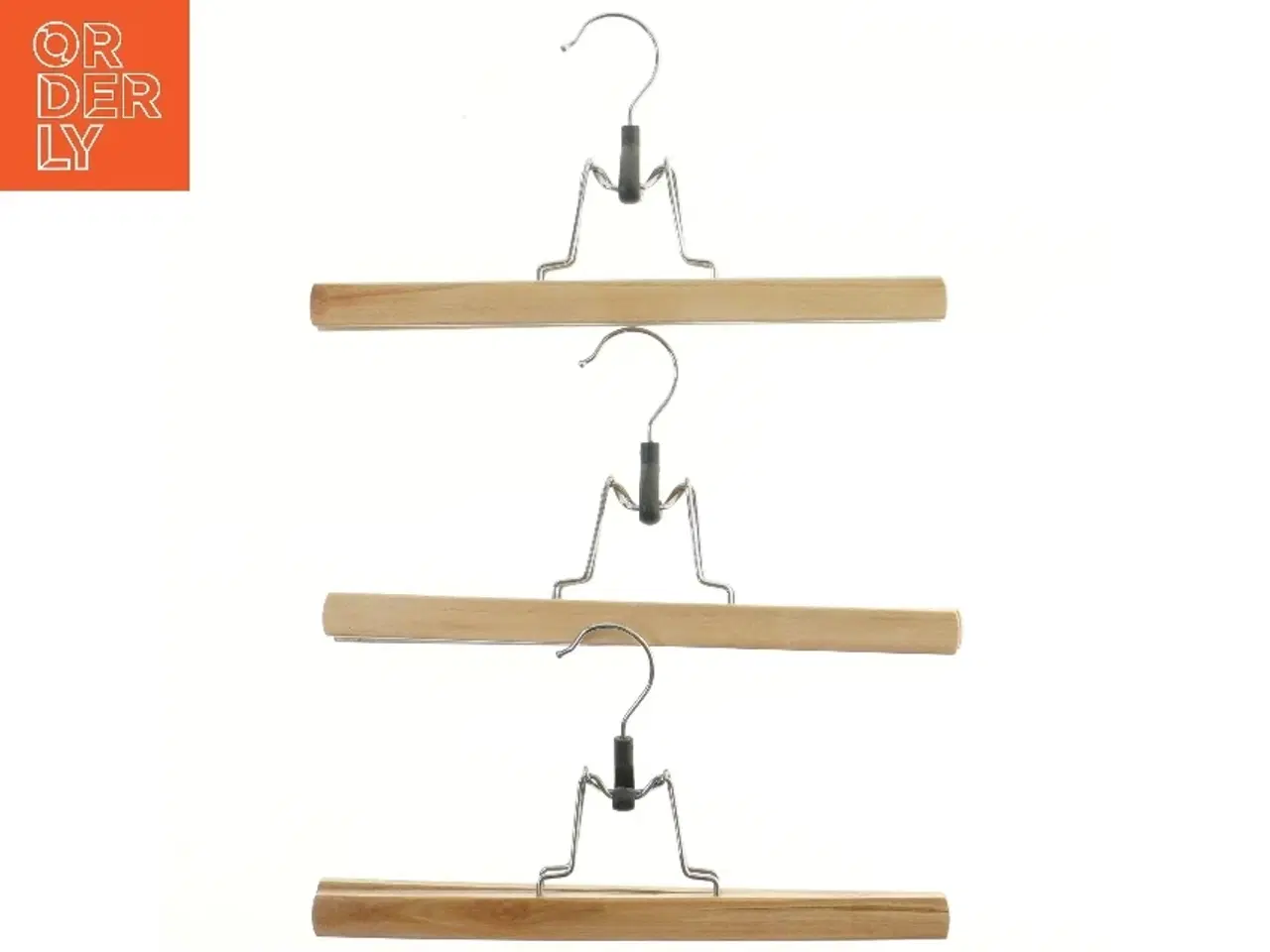 Billede 2 - Træ tøjbøjler sæt fra IKEA (str. 3 stk 30x15 cm)