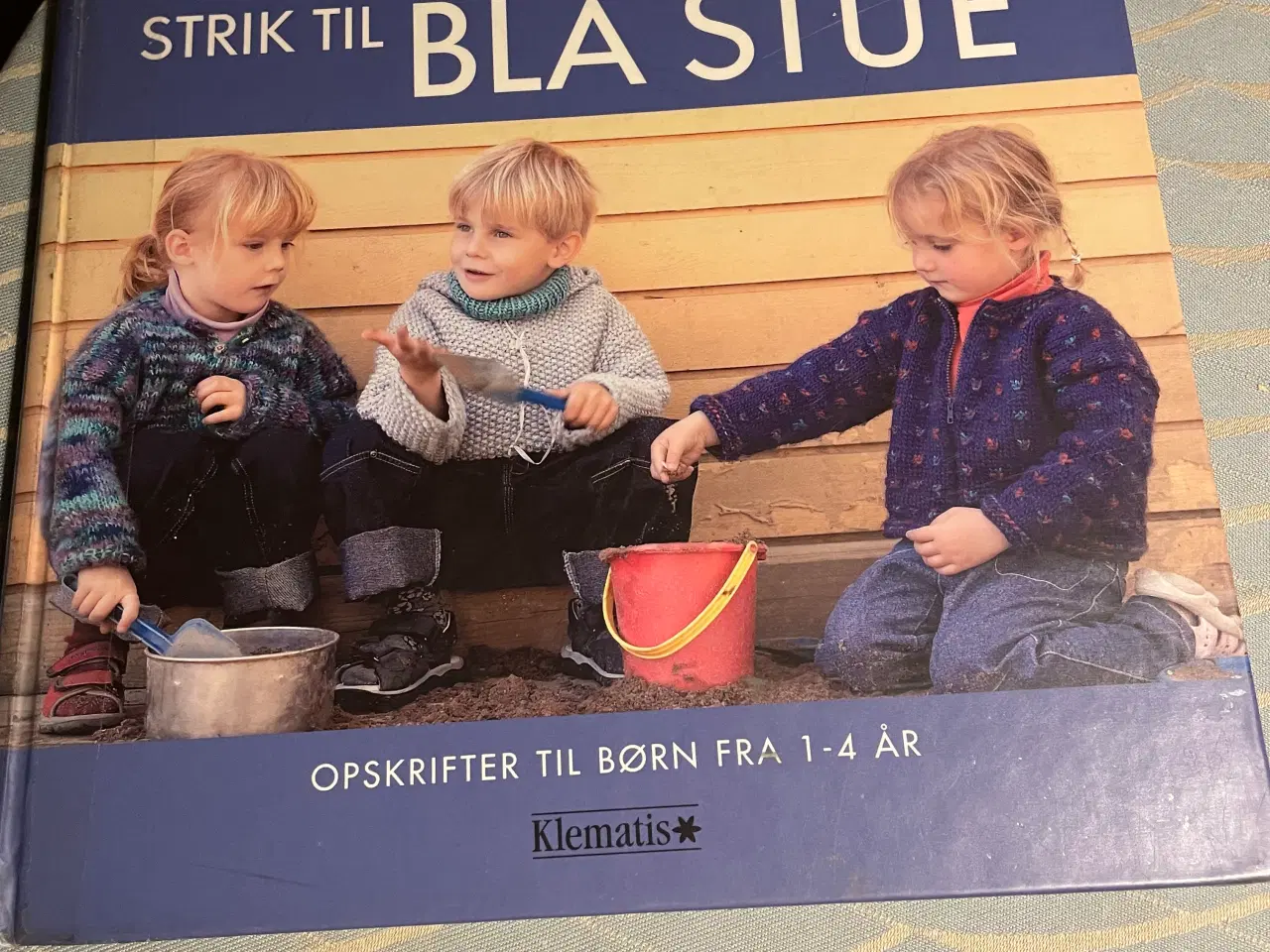 Billede 1 - Sys Fredens Strik til blå stue