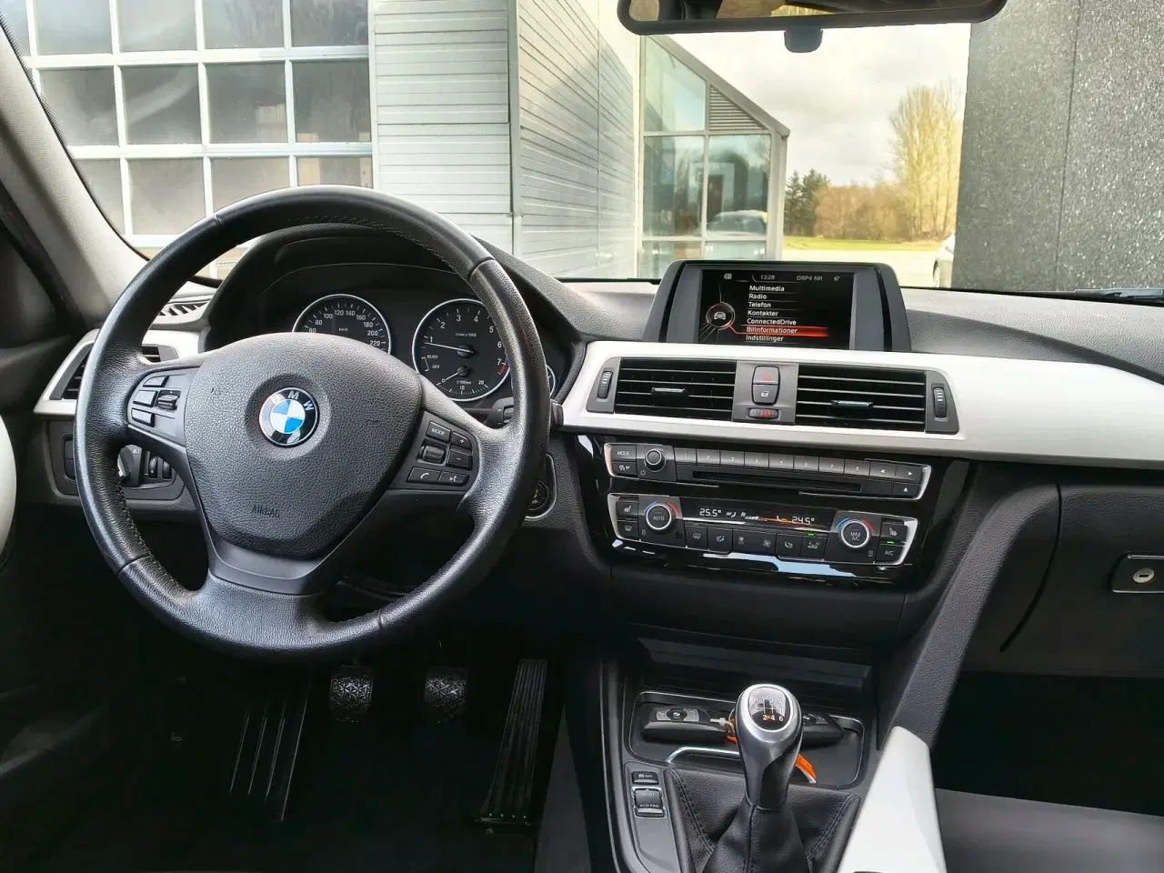 Billede 8 - BMW 320i 2,0 184HK 6g