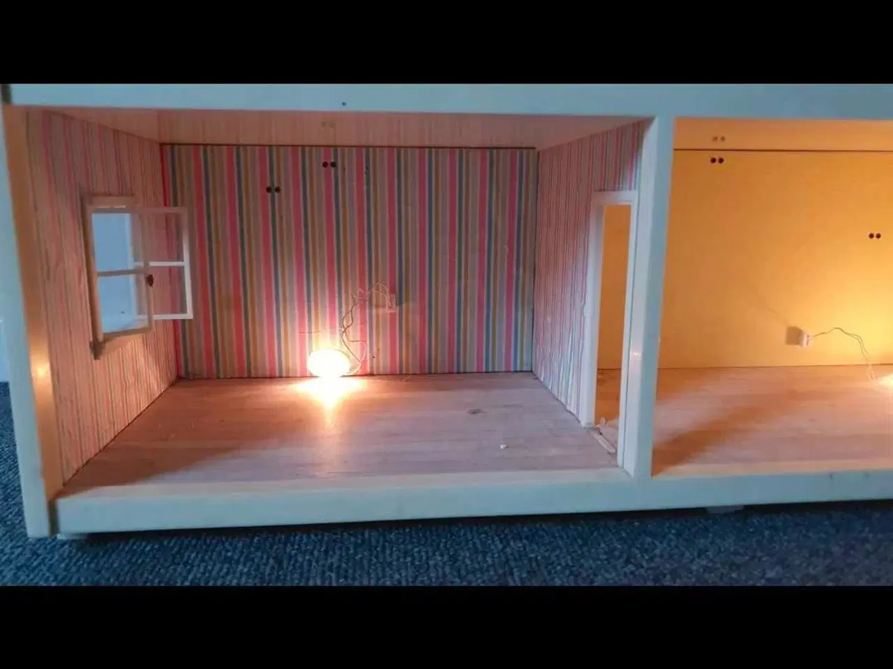 Billede 2 - Lundby dukkehus fra 2011