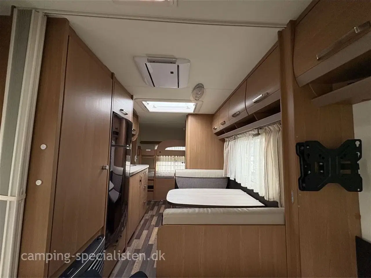 Billede 9 - 2014 - Knaus Sport 500 QDK   Knaus Sport 500 QDK 2014 - Se den nu hos Camping-Specialisten.dk