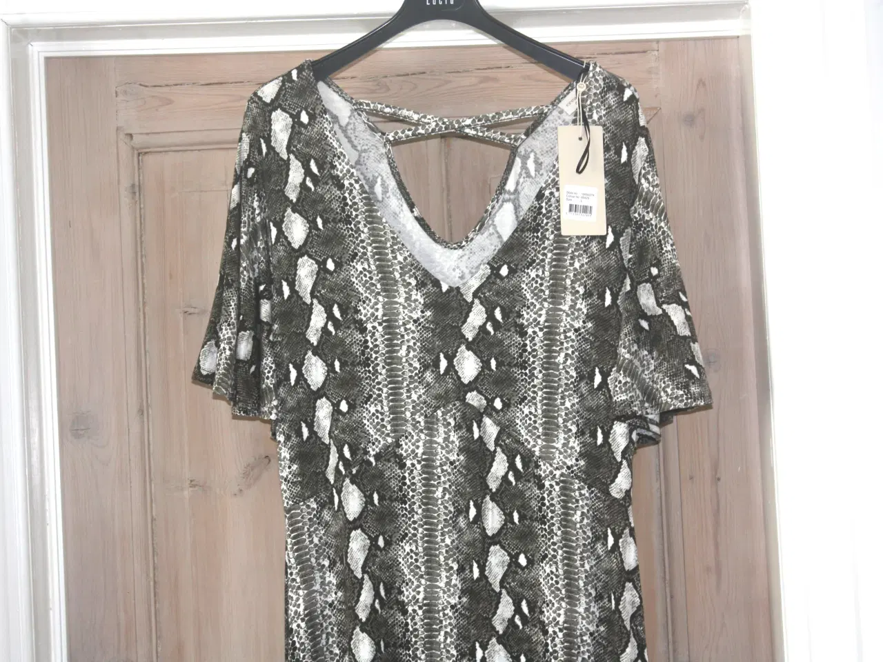 Billede 2 - Ubrugt Lang Cream kjole str. L