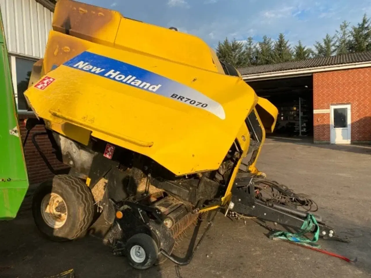 Billede 2 - New Holland BR7070 (Sælges i dele/For parts)