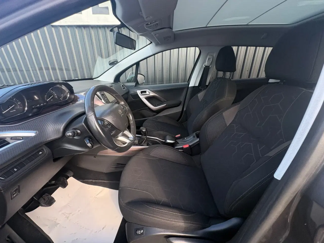 Billede 6 - Peugeot 2008 1,2 VTi 82 Allure Sky