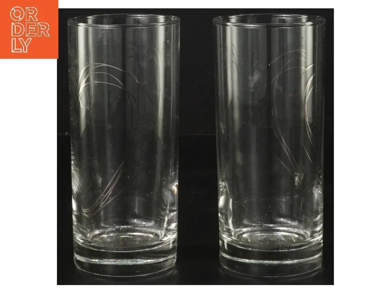 Billede 1 - To drikkeglas med design fra Menu (str. 13,5 cm)