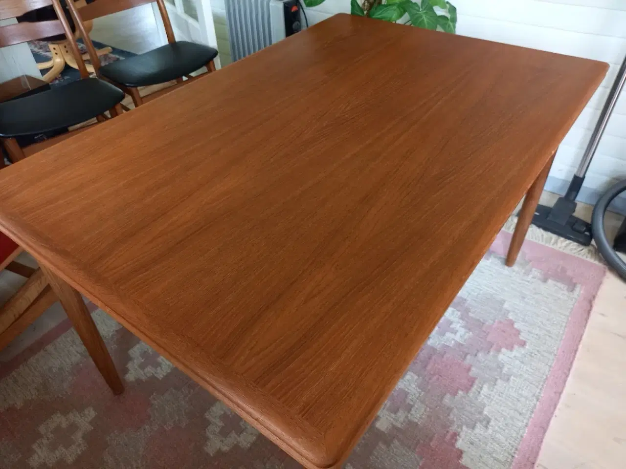 Billede 2 - Teak spisebord
