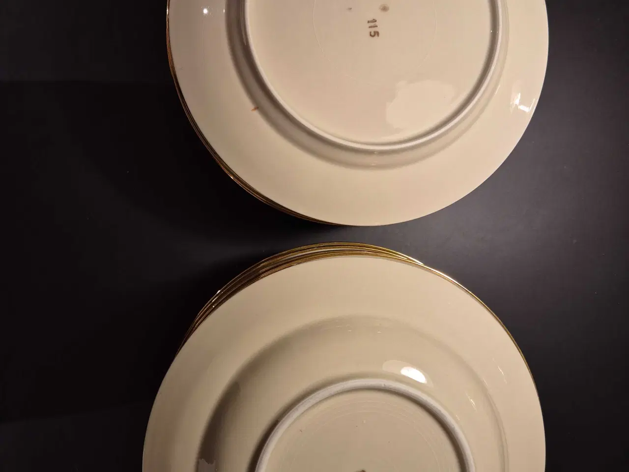 Billede 4 - Blomstret dyb og flad spisetallerken 