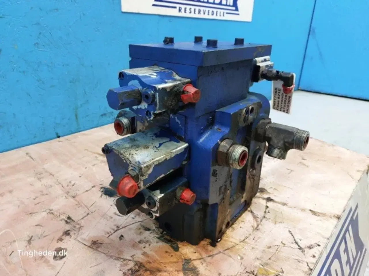 Billede 7 - Case 821E Hydraulikventil 87539282