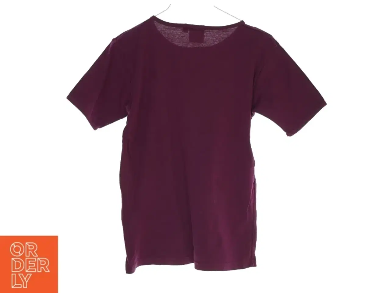 Billede 2 - T shirt fra Hummel (str. 134)