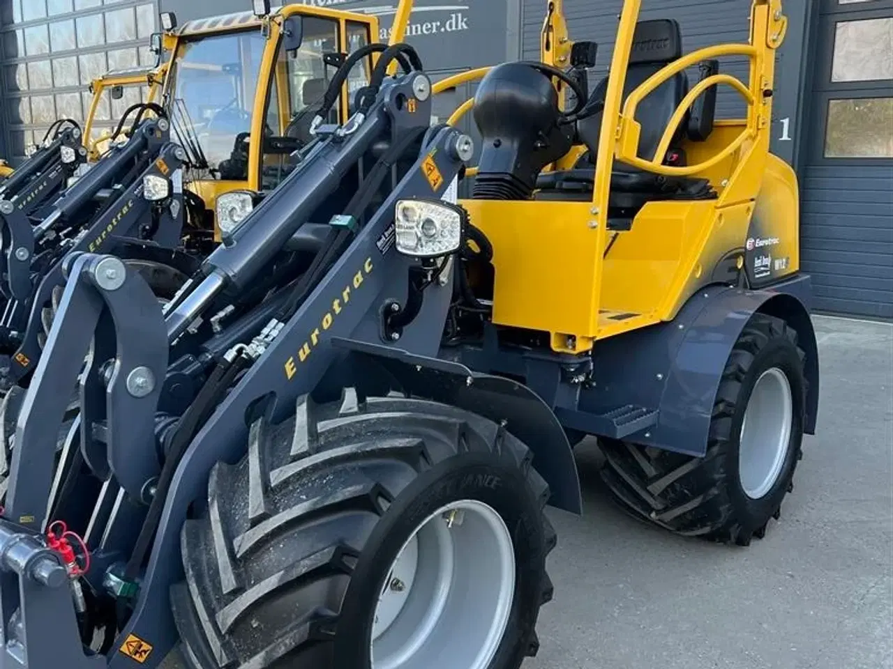 Billede 1 - Eurotrac W12-F