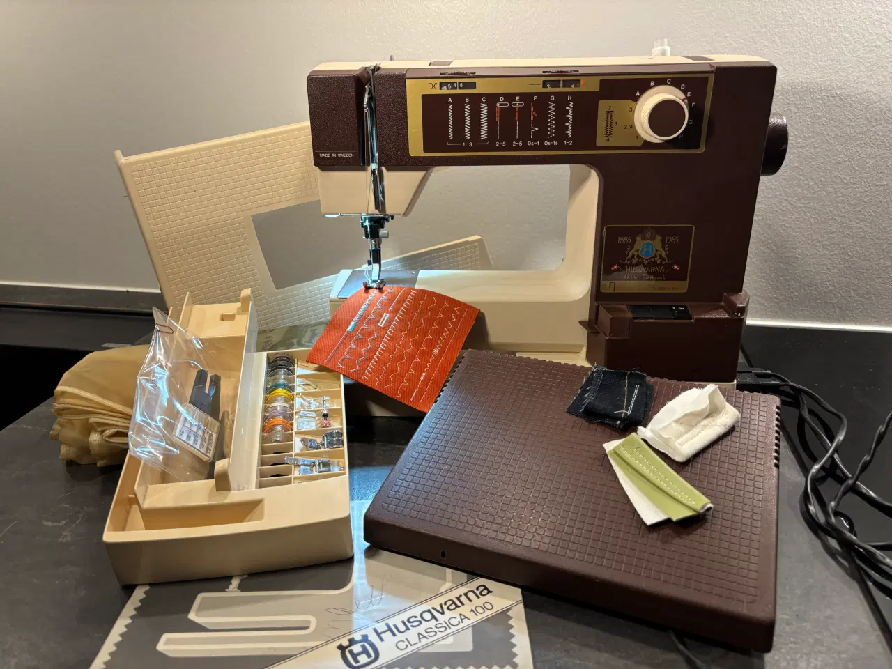 Billede 1 -  Husqvarna classica 100 symaskine 