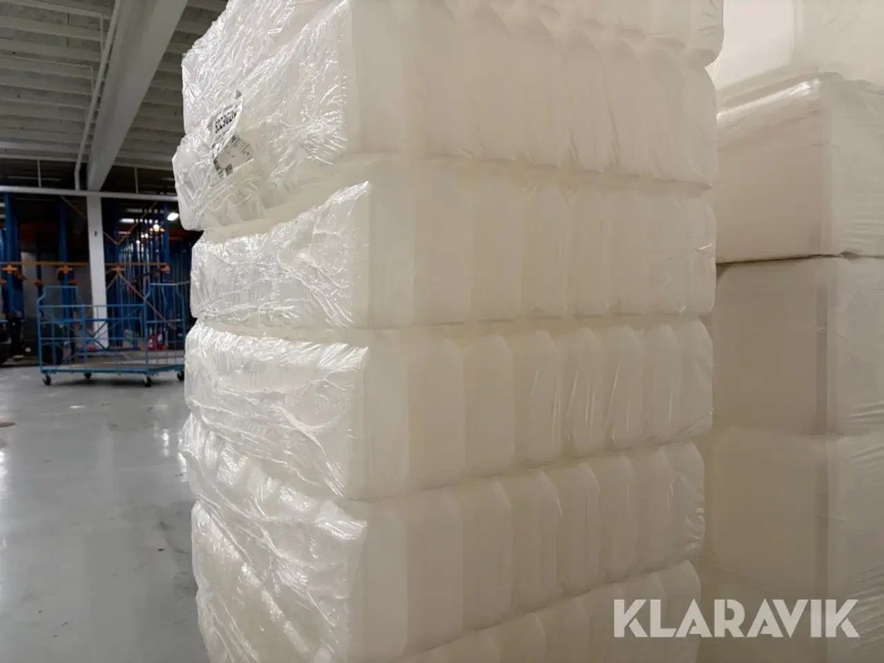 Billede 3 - Plastikflasker Promens - 1 palle af 504 stk