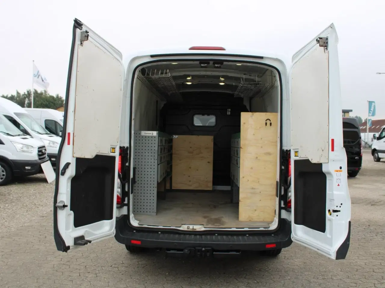 Billede 10 - Ford Transit 350 L2 Van 2,0 TDCi 130 Trend H2 FWD