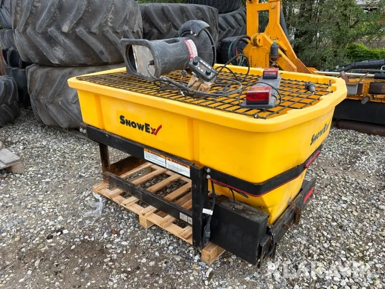Billede 1 - Saltspreder Snowex V.Pro SP-6000