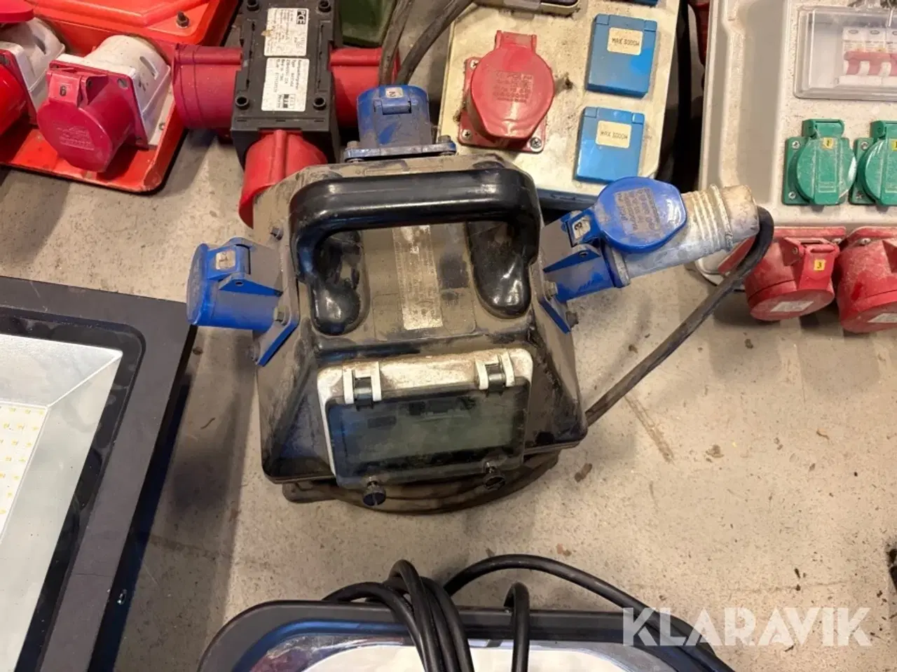 Billede 8 - Lot Eltavler og arbejdslamper