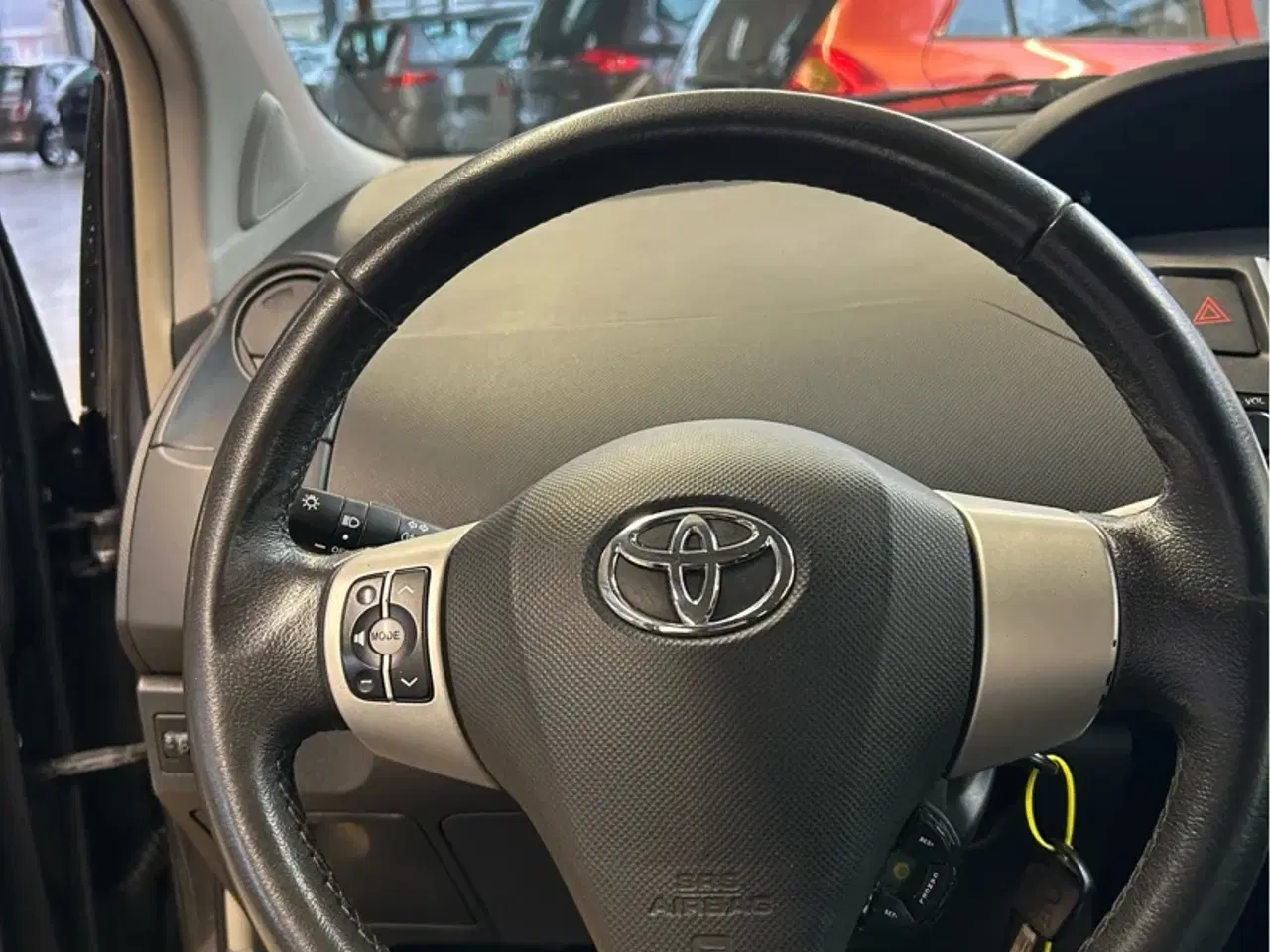 Billede 10 - Toyota Yaris 1,4 D-4D aut. 5 dørs 90HK 5d