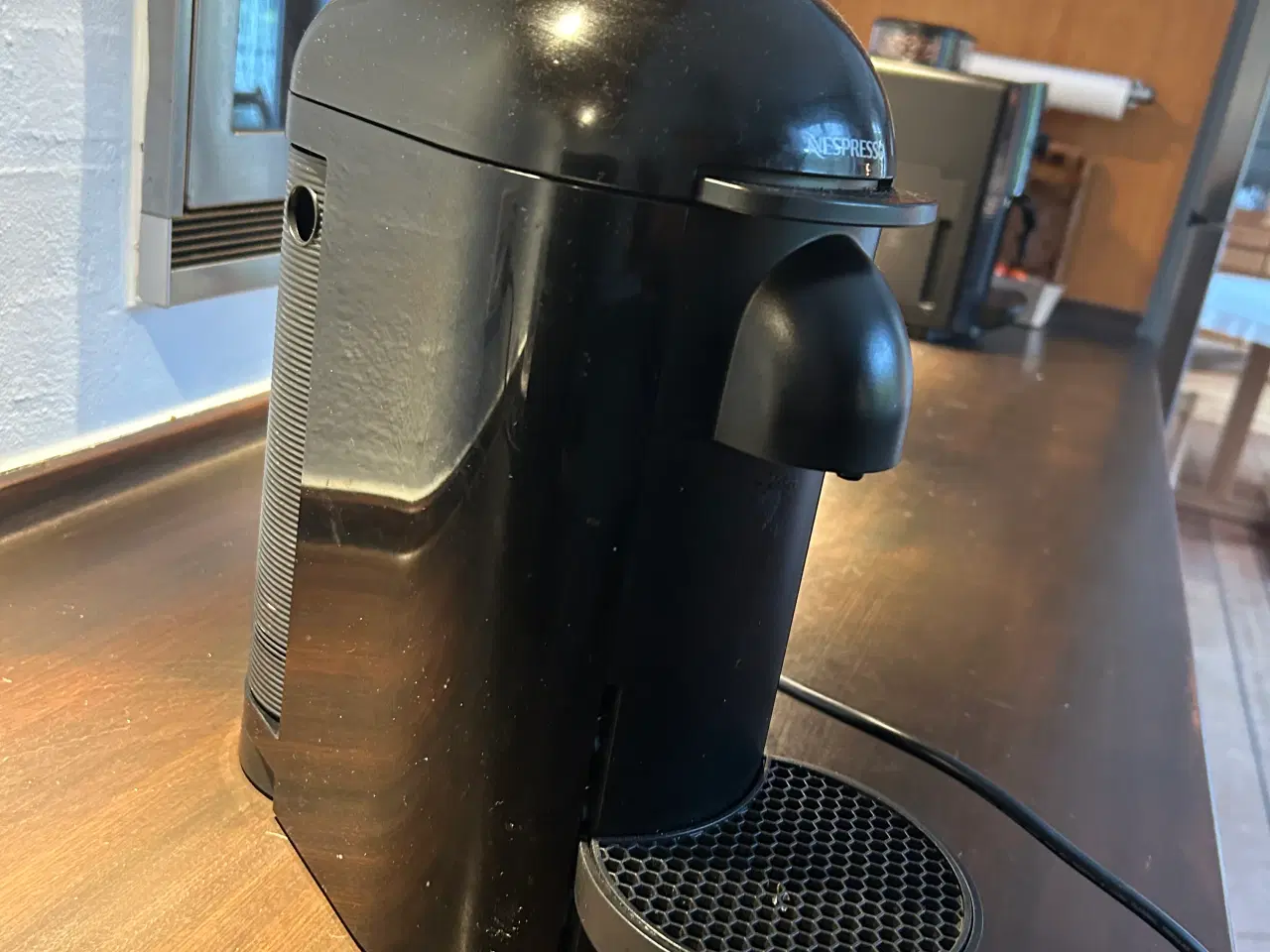 Billede 3 - Vertuo kaffemaskine fra Nespresso