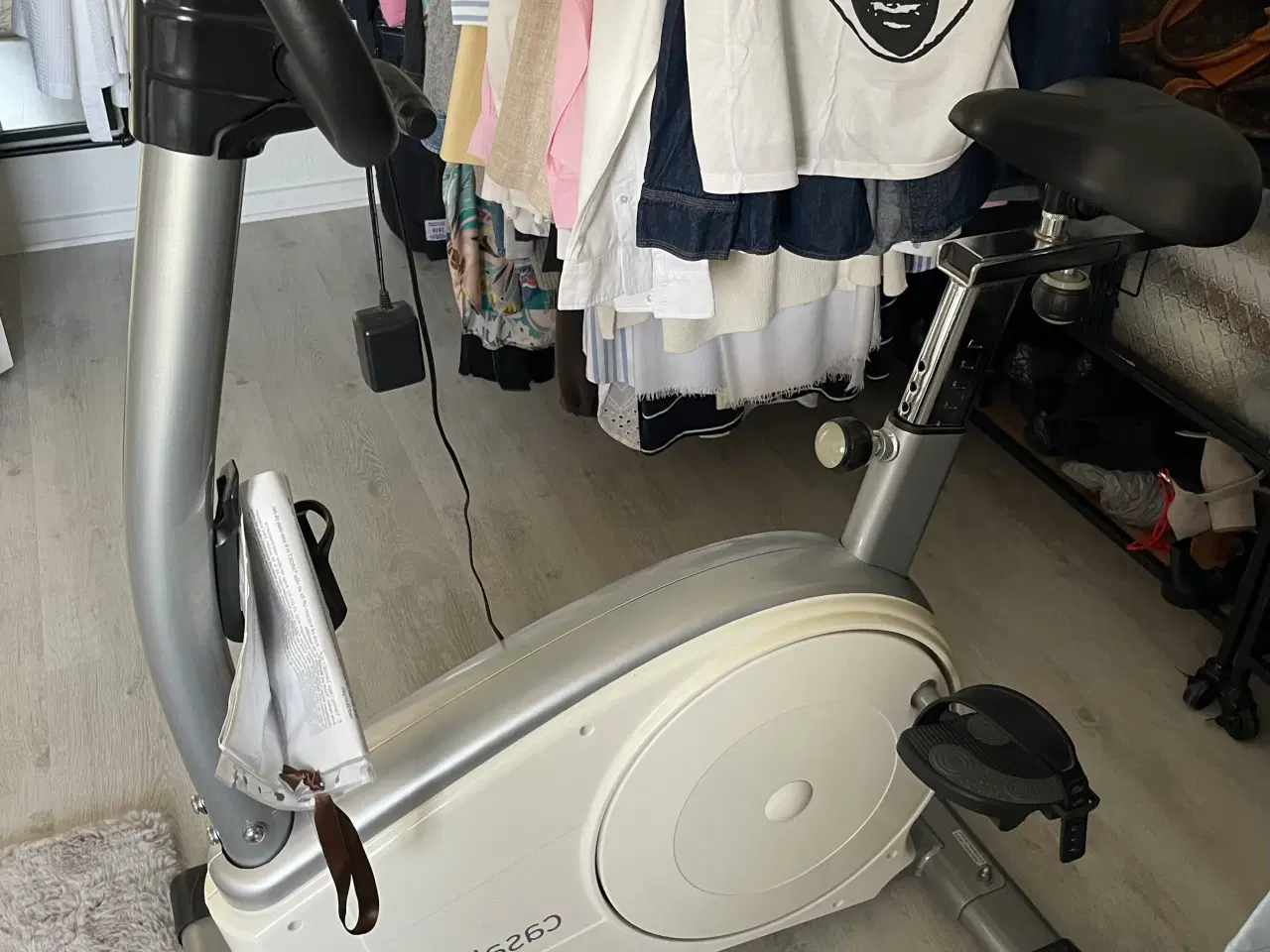 Billede 1 - Motionscykel ældre udgave 50,-DKR